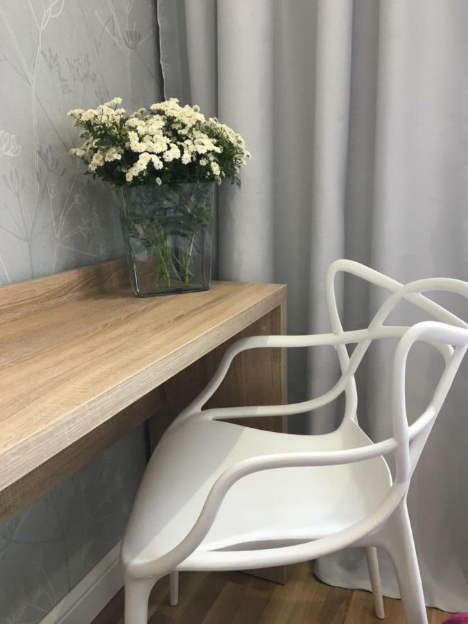 Family & Business Elegant Apartments Ul Astronautow Centrum Downtown - 3 Bedroom, Parking Kielce Eksteriør billede
