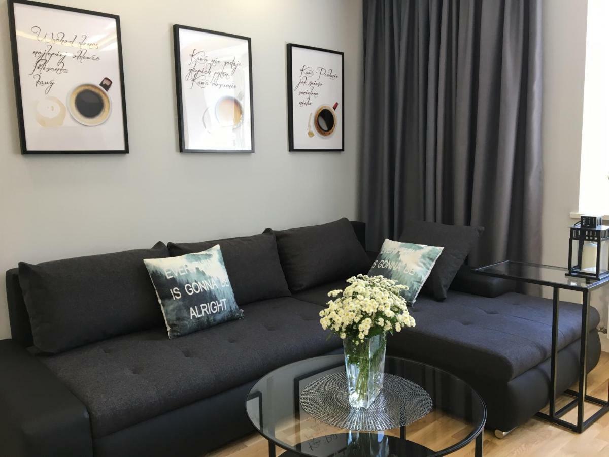 Family & Business Elegant Apartments Ul Astronautow Centrum Downtown - 3 Bedroom, Parking Kielce Eksteriør billede