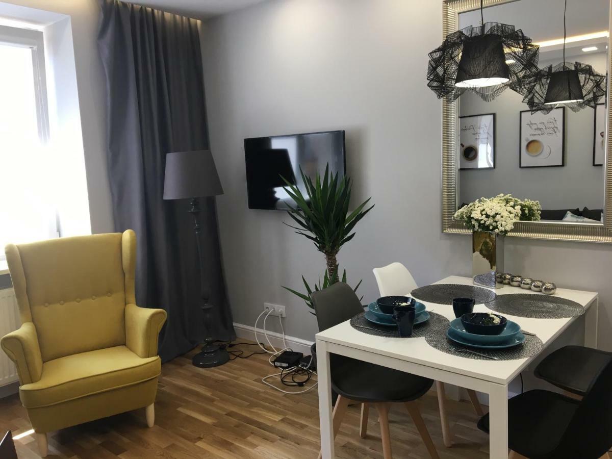 Family & Business Elegant Apartments Ul Astronautow Centrum Downtown - 3 Bedroom, Parking Kielce Eksteriør billede