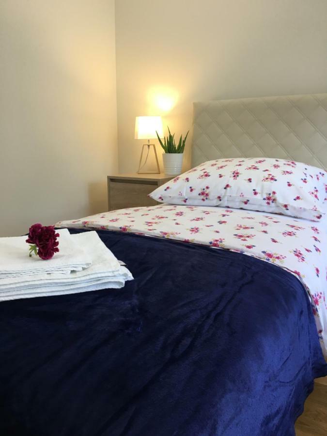 Family & Business Elegant Apartments Ul Astronautow Centrum Downtown - 3 Bedroom, Parking Kielce Eksteriør billede