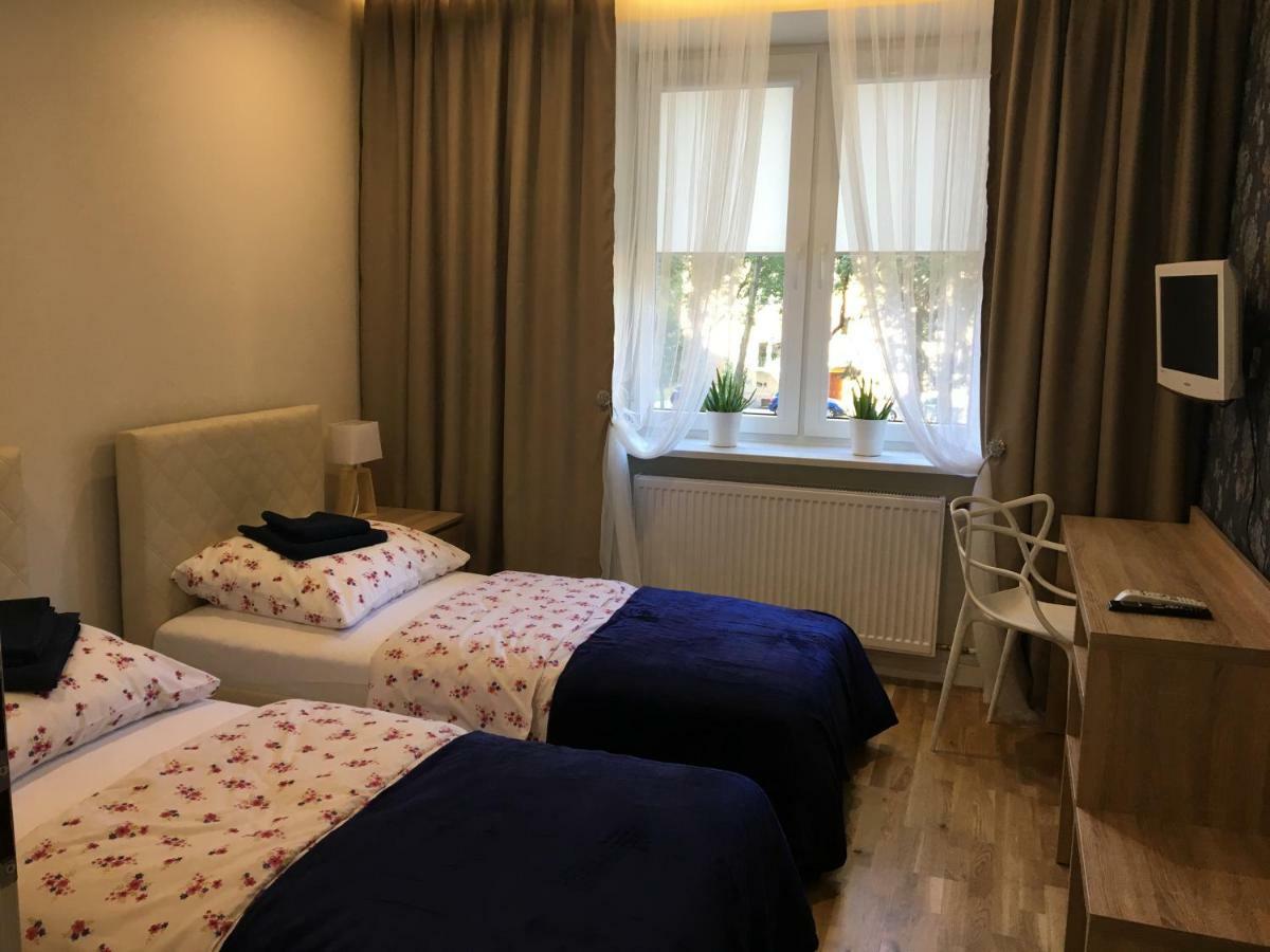 Family & Business Elegant Apartments Ul Astronautow Centrum Downtown - 3 Bedroom, Parking Kielce Eksteriør billede